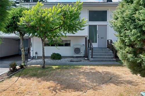 425 Evergreen Rd, Campbell River, BC, V9W3R6 | Card Image
