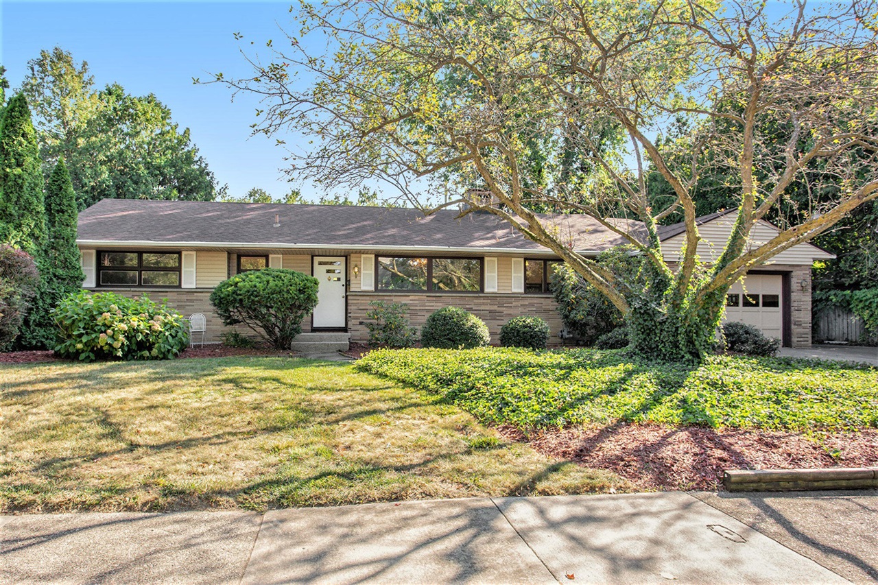 Lynne Ln, Grand Rapids, MI 49504