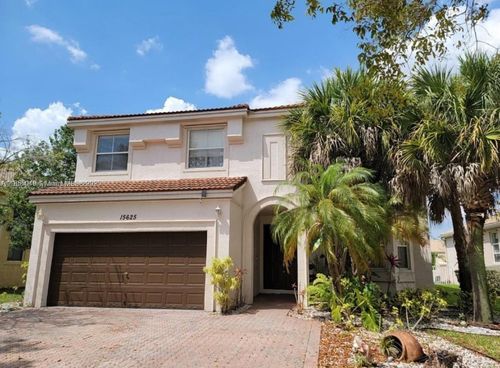 15625 Sw 52nd Ct, Miramar, FL, 33027-4982 | Card Image