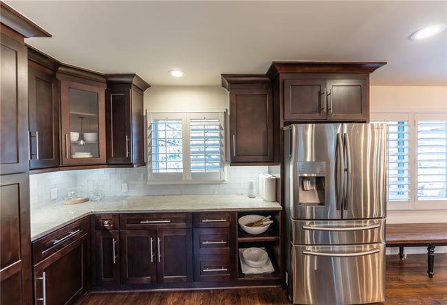 3844 Longview Dr, House other with 3 bedrooms, 3 bathrooms and 3 parking in Chamblee GA | Image 8