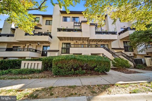 51-18429 Bishopstone Ct, MONTGOMERY VILLAGE, MD, 20886-0579 | Card Image