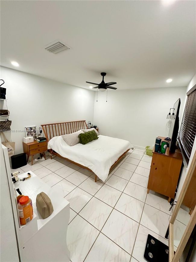 APT-902 - 5975 Sw 137 Th Ave, Townhouse with 2 bedrooms, 3 bathrooms and null parking in Miami FL | Image 12
