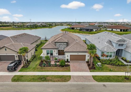 10102 Sw Davanti Dr, Port St Lucie, FL, 34987-6718 | Card Image