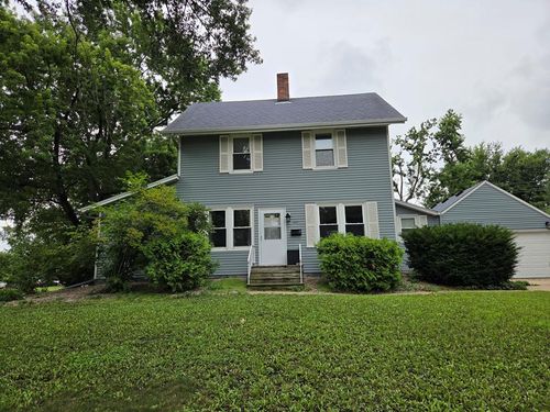 413 Austin St, Rockwell City, IA, 50579-1028 | Card Image