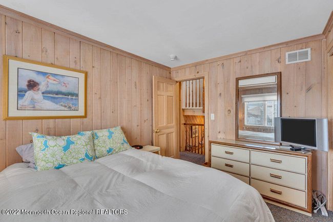175 Boardwalk, House other with 8 bedrooms, 4 bathrooms and null parking in Point Pleasant Beach NJ | Image 36