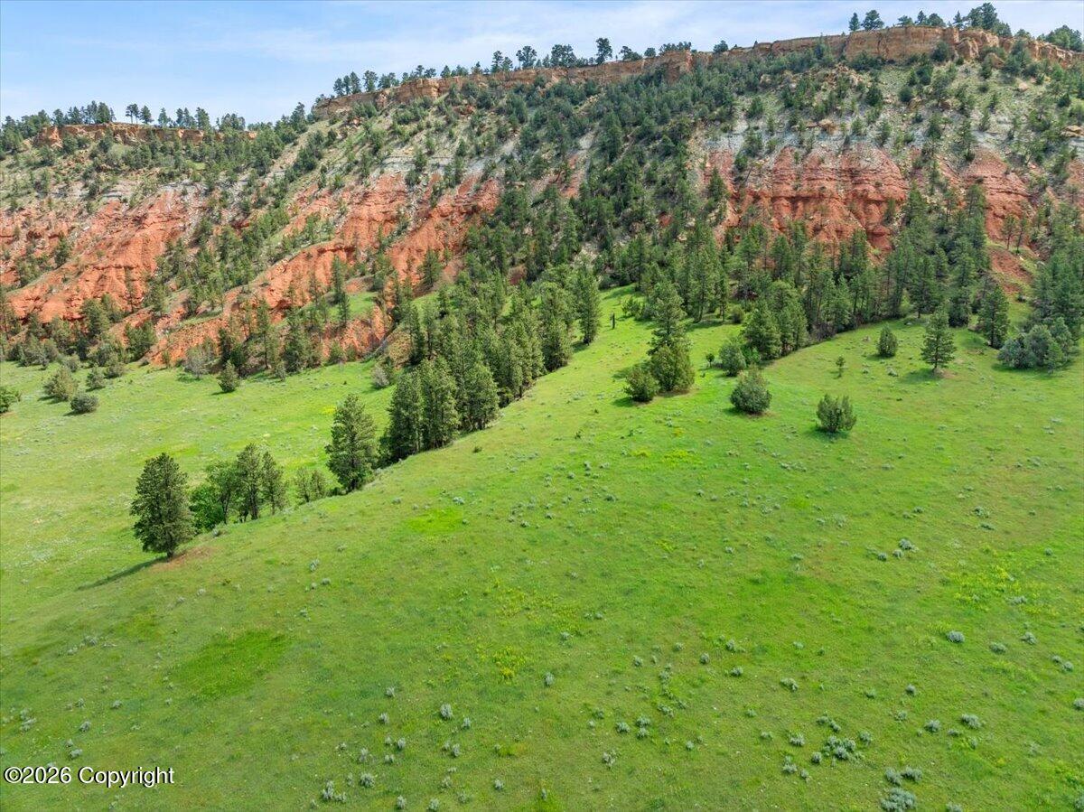 Land in Hulett 5