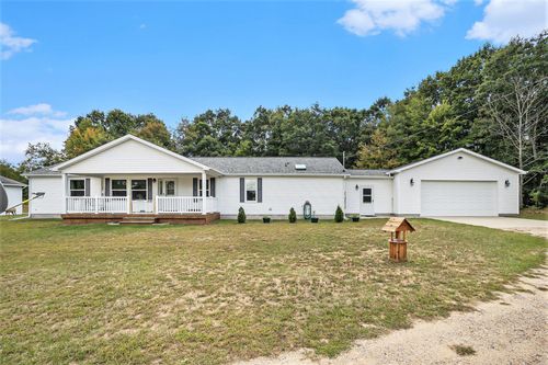 7276 W 5 Mile Rd, Hesperia, MI, 49421-9431 | Card Image