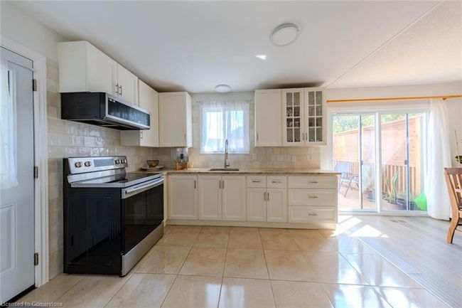 56 Raleigh Crt, House other with 3 bedrooms, 3 bathrooms and 2 parking in Hamilton ON | Image 8