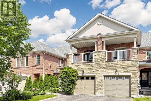 136 Maple Sugar Lane, Thornhill, ON, L4J8T9 | Card Image