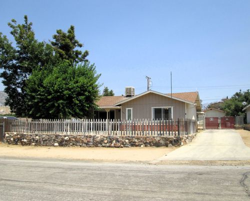 2737 Audrey Ave, Lake Isabella, CA, 93240-9011 | Card Image