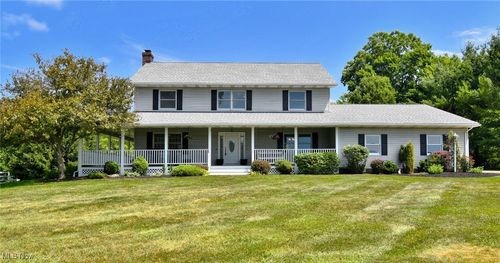 11919 Claridon Troy Rd, Chardon, OH, 44024-8441 | Card Image