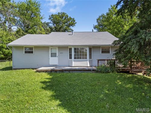 10735 Wurdack Ave, Saint Louis, MO, 63114-1033 | Card Image