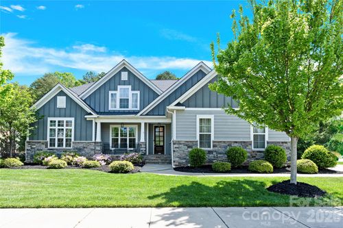 137 Trelawn St, Fort Mill, SC, 29715-9608 | Card Image