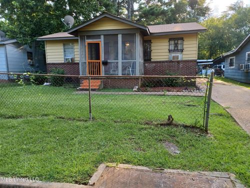 4007 Parkway Ave, Jackson, MS, 39213-5535 | Card Image