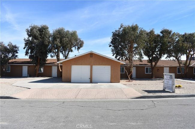 6321 Yucca Ave, Condo with 0 bedrooms, 0 bathrooms and null parking in 29 Palms CA | Image 4
