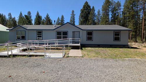 1018 Chapman St, Gilchrist, OR, 97737-9700 | Card Image