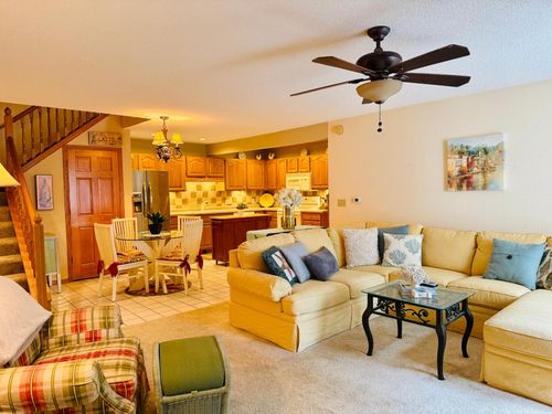 10-9887 Morgan Oaks Dr, Minocqua, WI, 54548 | Card Image