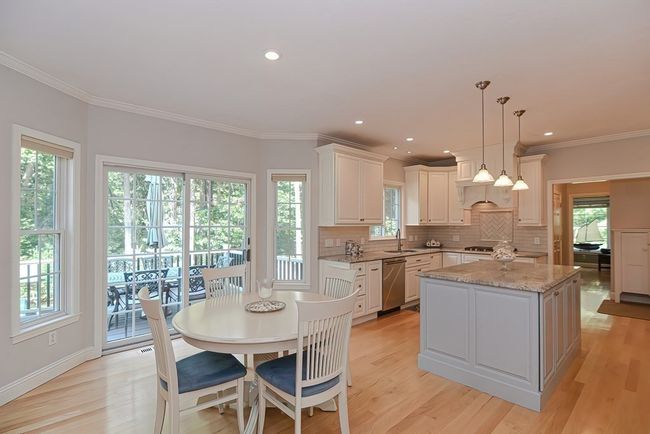 14 Noel Dr, House other with 4 bedrooms, 3 bathrooms and 4 parking in Holliston MA | Image 10