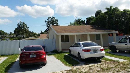 10345 Nw 30th Ct, Miami, FL, 33147-1145 | Card Image