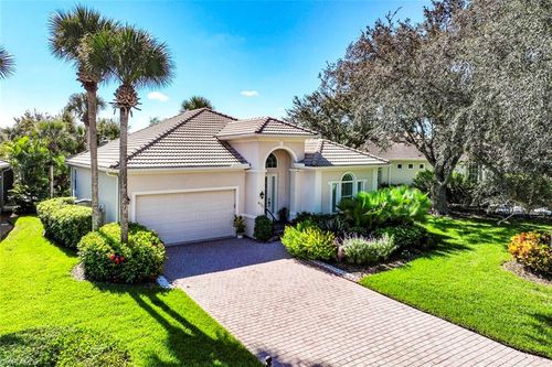 8923 Dartmoor Way, FORT MYERS, FL, 33908-5613 | Card Image