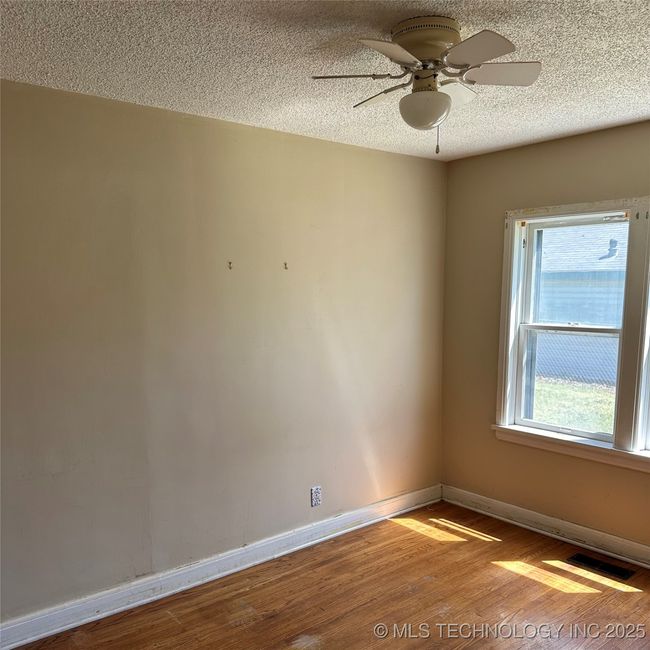 Bedroom 1 | Image 8