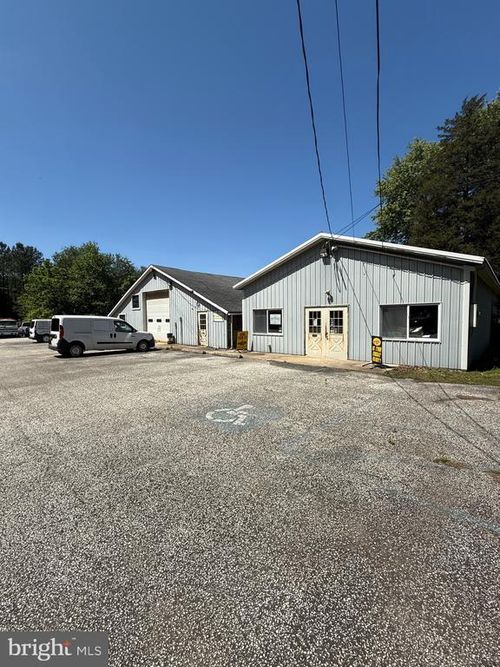 329 Harding Hwy, Pittsgrove, NJ, 08318-2049 | Card Image