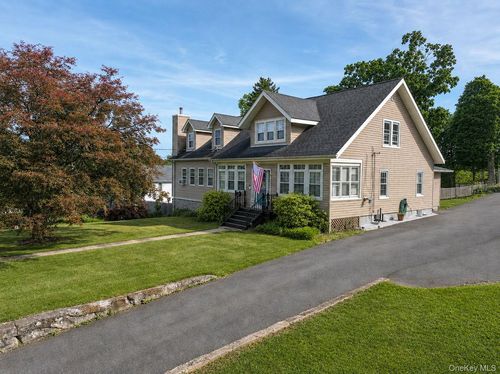 20 County Highway 17, Thompson Ridge, NY, 10985-2105 | Card Image