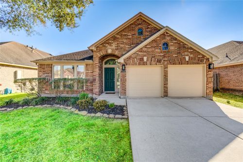 5606 Walnut Glen Ln, Rosenberg, TX, 77471-2683 | Card Image