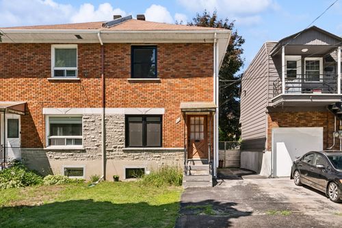 42 Av Highlands, Montréal, QC, H8R3N1 | Card Image