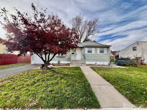 340 Old Post Rd, Edison, NJ, 08817-4652 | Card Image