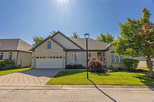 83-505 Blue Jay Dr, London, ON, N5X4K7 | Card Image