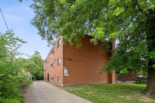 1522 Cedar Ave, Cincinnati, OH, 45224-3052 | Card Image