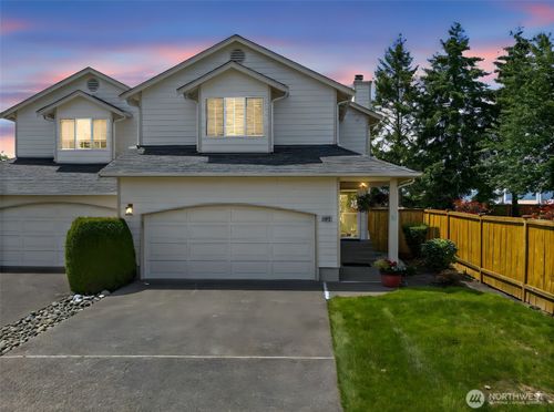11008 36th Avenue Ct E, Tacoma, WA, 98446-3544 | Card Image