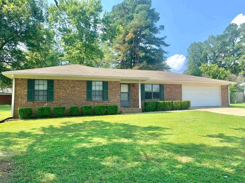 111 Robin Cir, Middleton, TN, 38052-3407 | Card Image