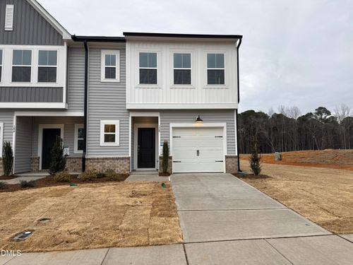 178 Flagstone Way, Clayton, NC, 27520-6019 | Card Image