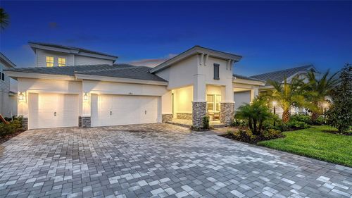 17811 Roost Pl, LAKEWOOD RANCH, FL, 34211-1565 | Card Image