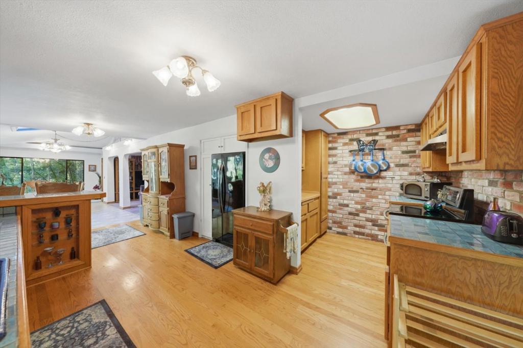 Residential in Brookdale 5