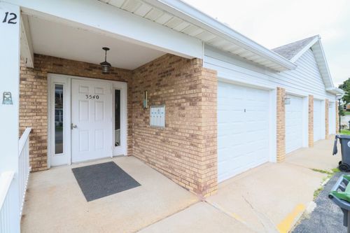 3540 East Ave S, La Crosse, WI, 54601-7286 | Card Image