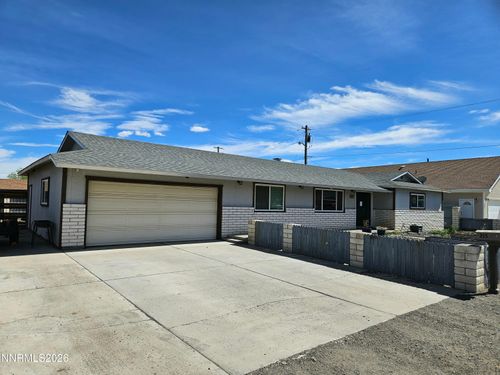 215 Ruby St, Fernley, NV, 89408-7018 | Card Image