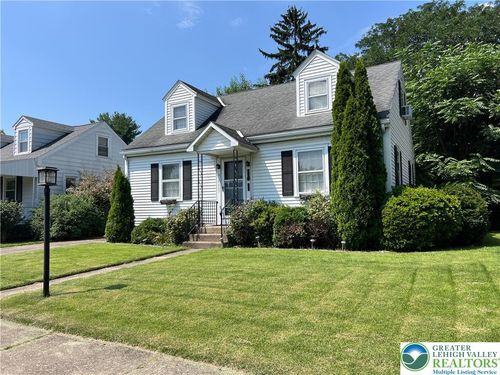 2229 Worthington Ave, BETHLEHEM, PA, 18017-4958 | Card Image