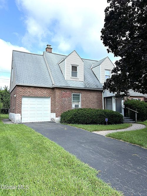 181 Hollywood Ave, Albany, NY, 12209-1103 | Card Image