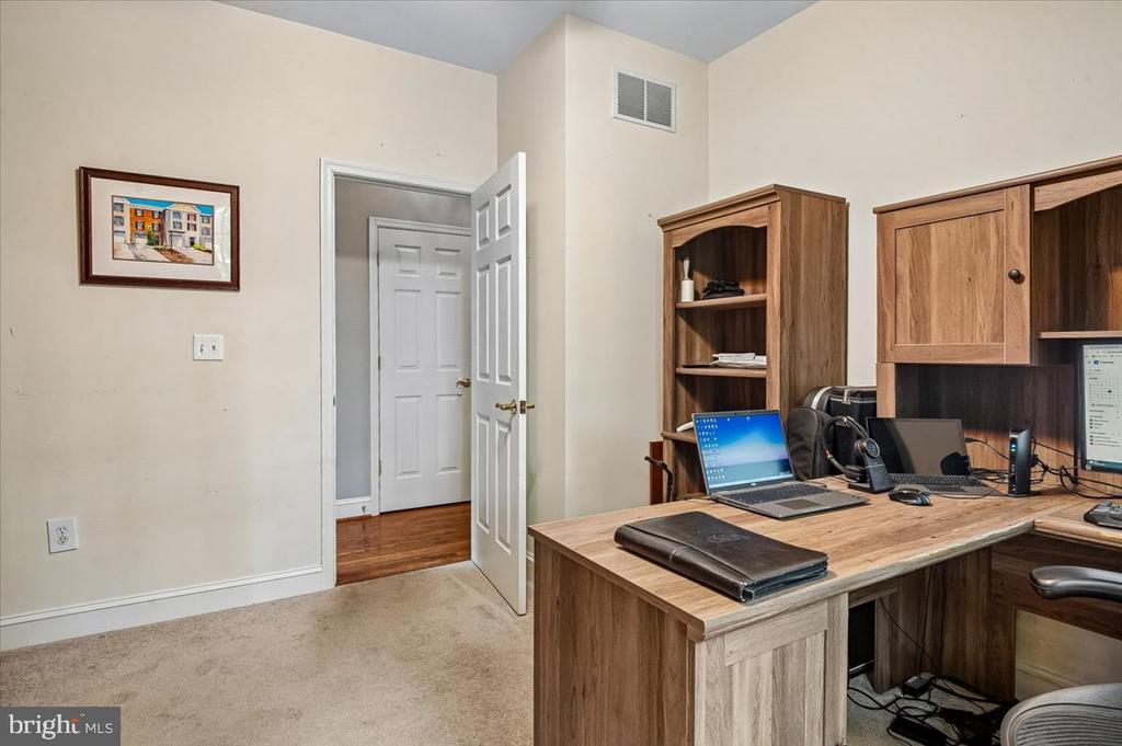 Residential in ANNAPOLIS 2