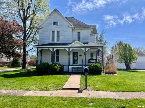 102 W Lorton St, Roodhouse, IL, 62082-1512 | Card Image