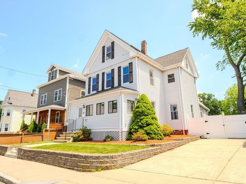 75 Court St, Medford, MA, 02155-2669 | Card Image