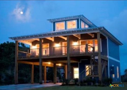 700 Swan Point Marina Rd, Seadrift, TX, 77983-4436 | Card Image