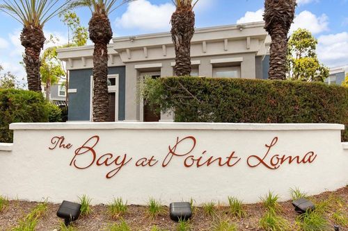 3528 Shoreline Bluff Ln, San Diego, CA, 92110-5340 | Card Image