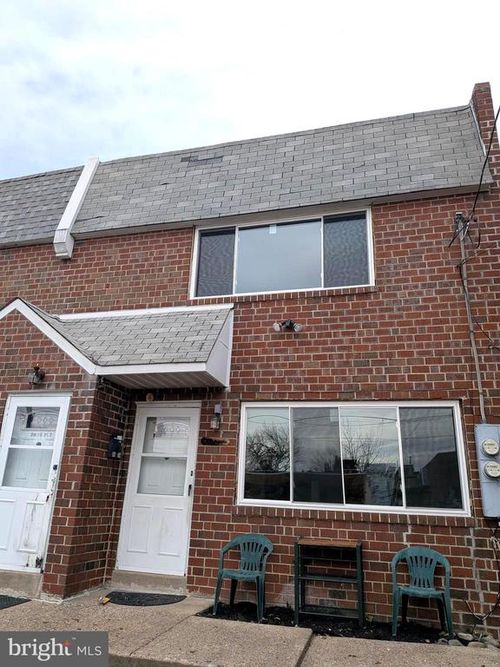 2-8034 Craig St, Philadelphia, PA, 19136-2615 | Card Image