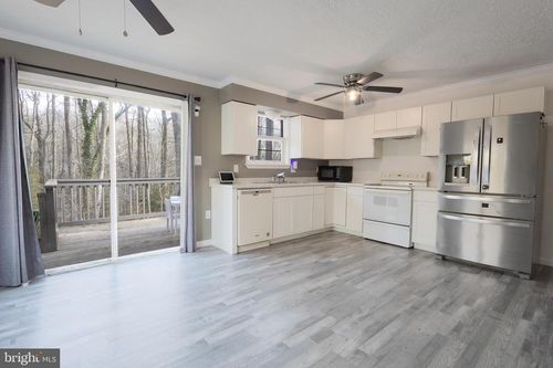 580 Evergreen Ct, LUSBY, MD, 20657-2077 | Card Image