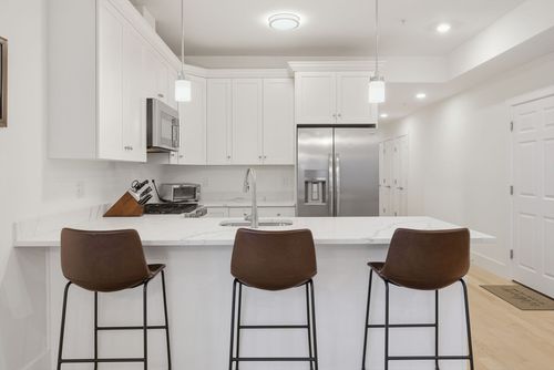 3-254 Spencer Ave, Chelsea, MA, 02150-2251 | Card Image