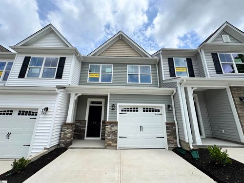 54 Fair Village Ln, Simpsonville, SC, 29680-7471 | Card Image